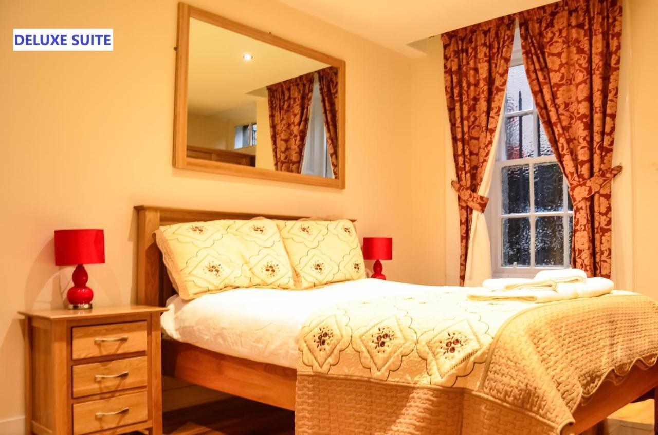 Edinburgh City Suites Bagian luar foto